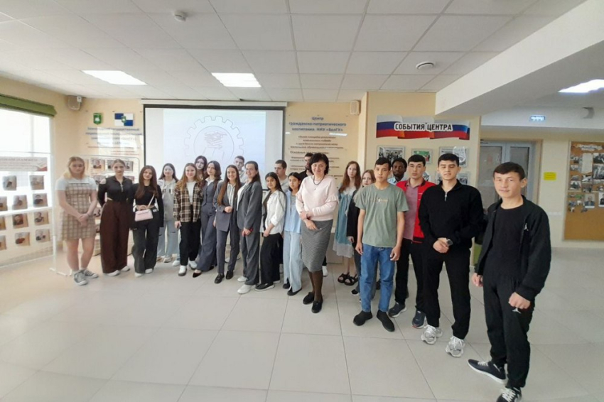 События НИУ «БелГУ» студенты медицинского института ниу «белгу» встретились с членами студенческого научного общества 