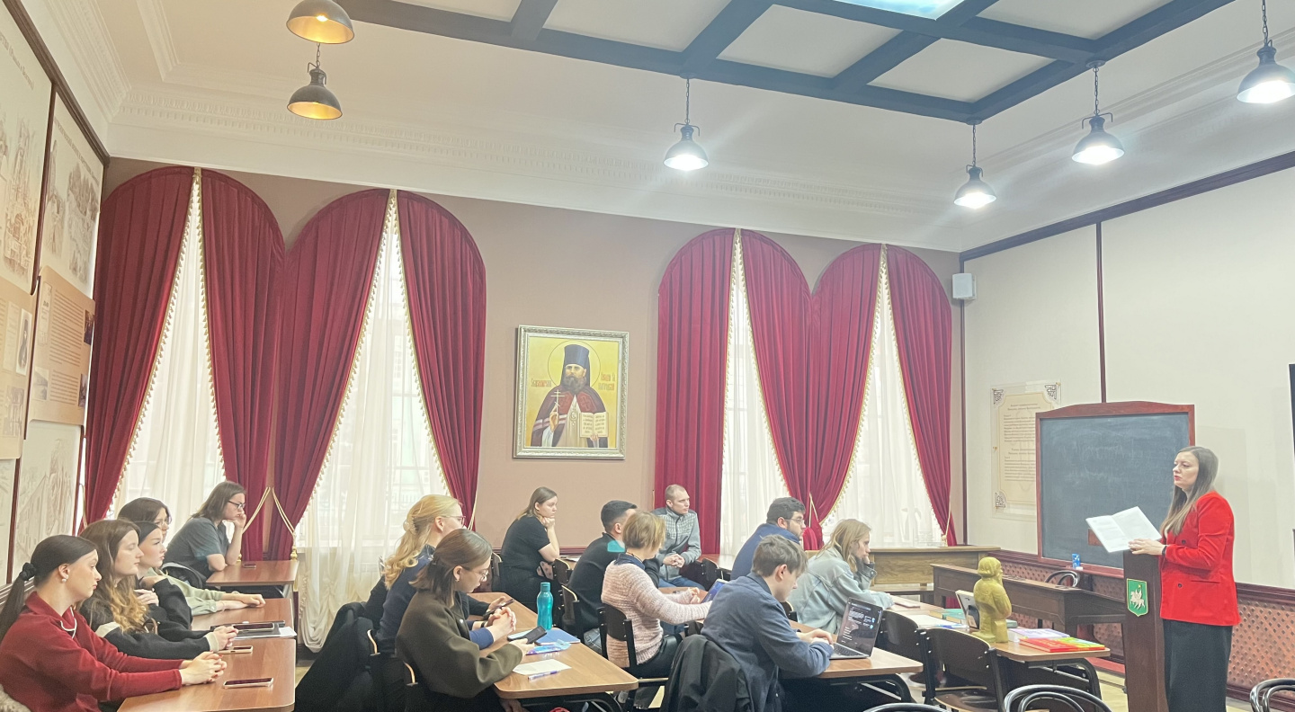 «Азбучные истины Льва Толстого: от Ясной Поляны к школе будущего» – семинар-форсайт в Научной библиотеке им. Н.Н. Страхова